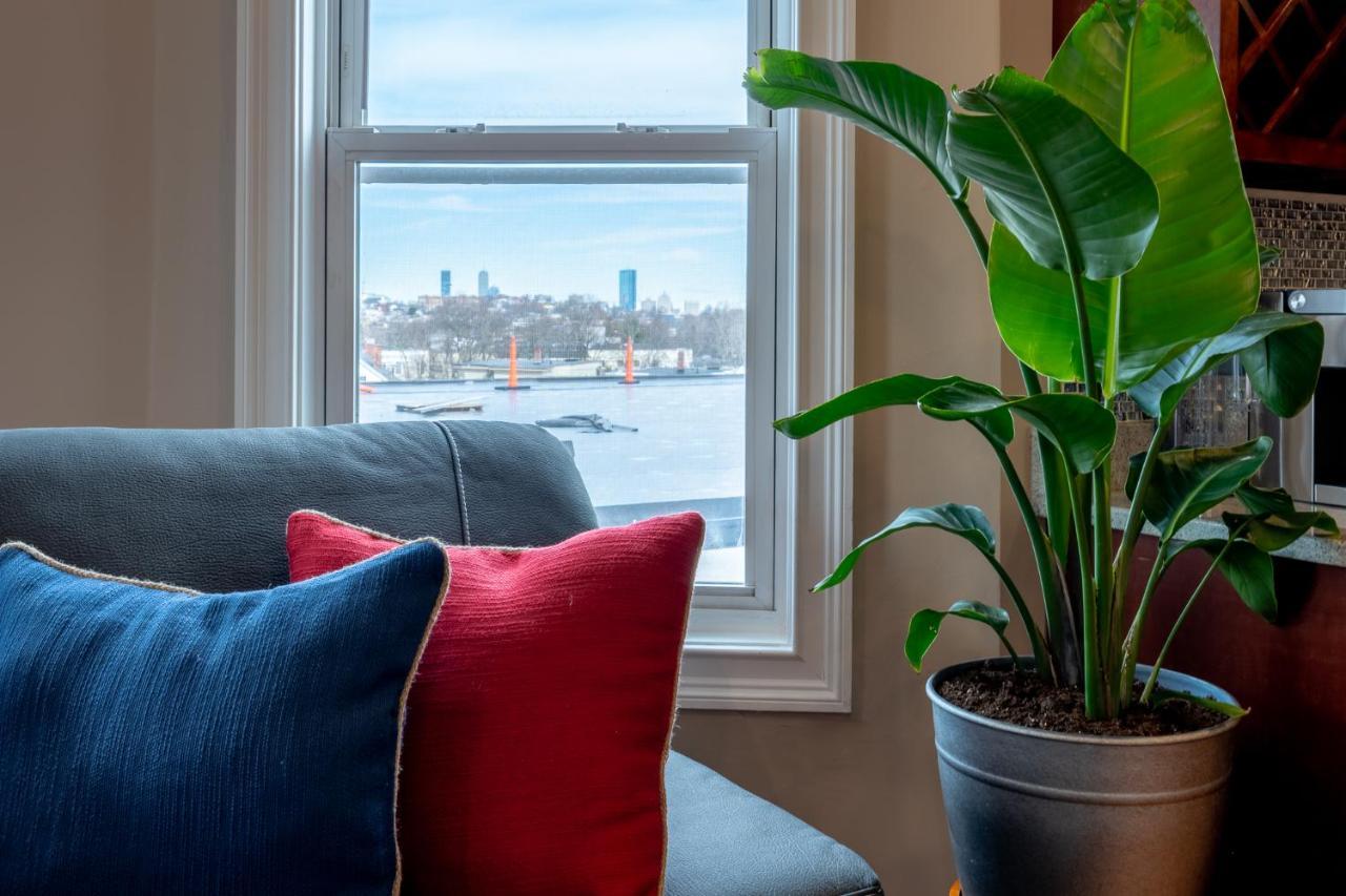 90 - 4Br Dorchester - Sleek Apt Near Marina Bay Boston Exterior photo